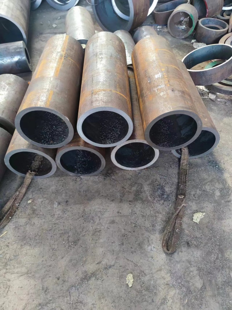 德宏德宏德宏12Cr1MovG无缝钢管切割